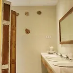 Hostel Alegranza *